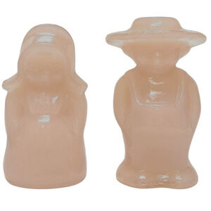 Boyd Art Glass Eli & Sarah Amish Country Figurines 1999 Rosie Pink Set